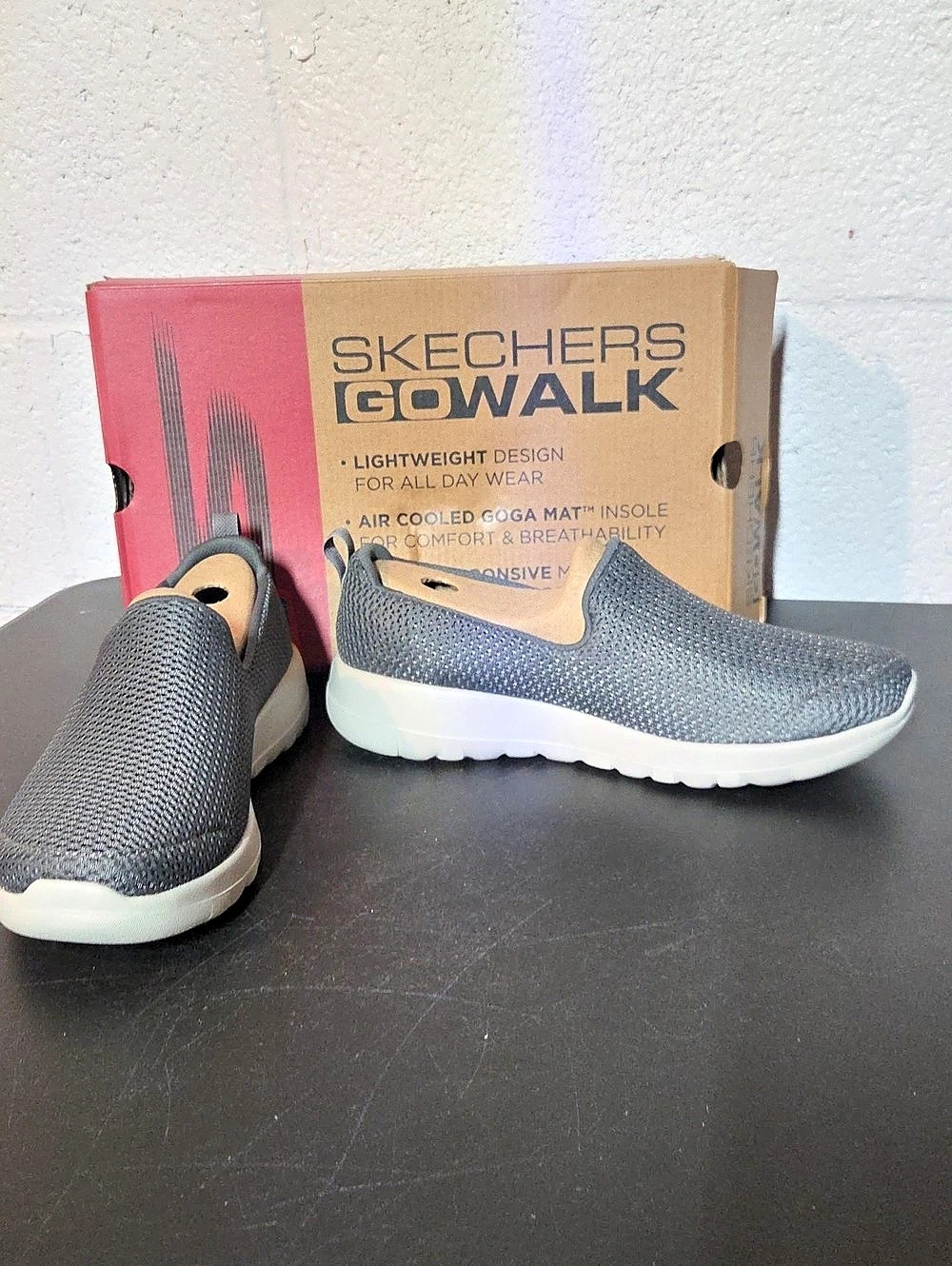 Skechers GO WALK Joy Wide Fit Sneakers Gray & White US 9.5 W